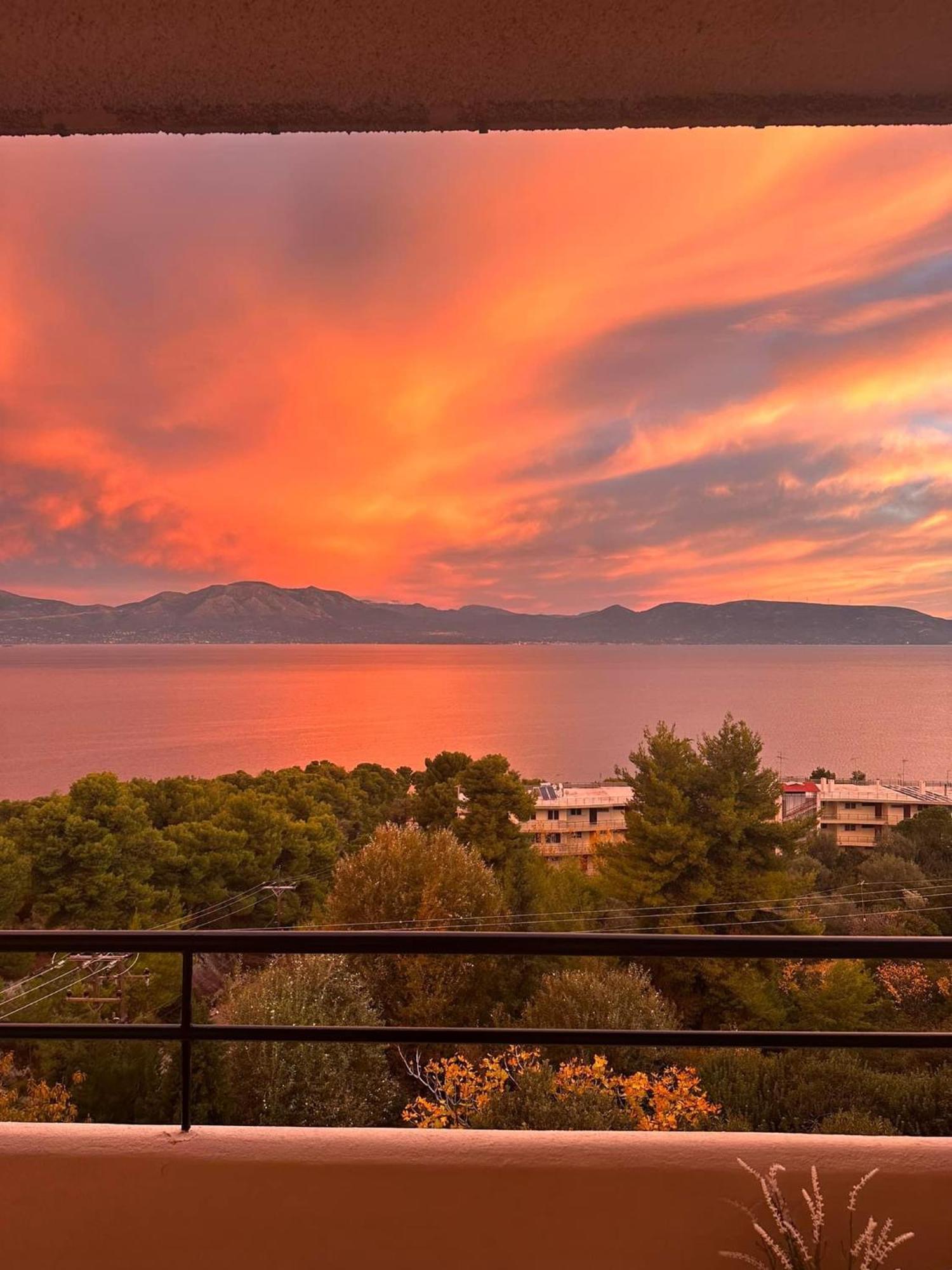 Seaterra Boutique Suite Каламос Екстериор снимка