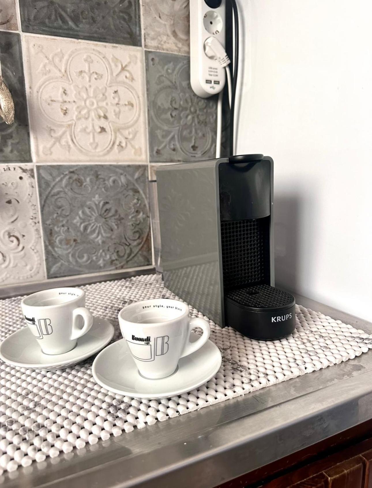 Seaterra Boutique Suite Каламос Екстериор снимка