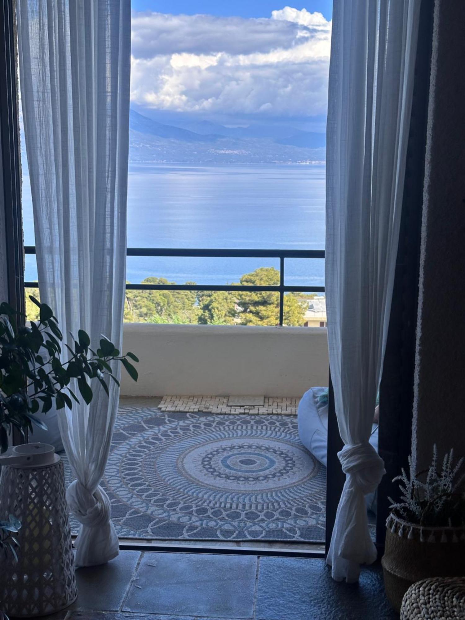 Seaterra Boutique Suite Каламос Екстериор снимка